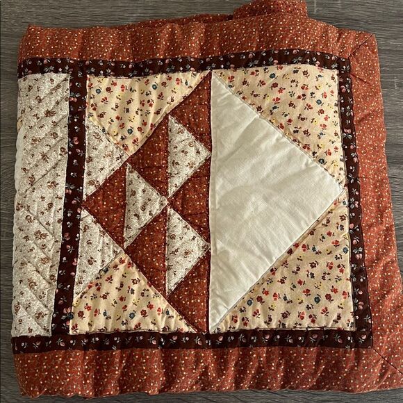 Vintage Quilt Table Runner - Picture 3 of 7